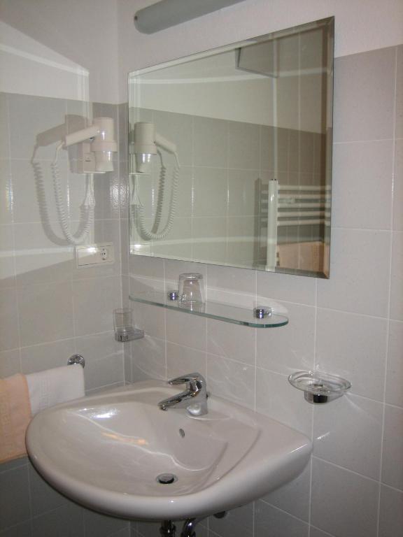 Garni - Appartement Neumairhof Rasun di Sopra Szoba fotó